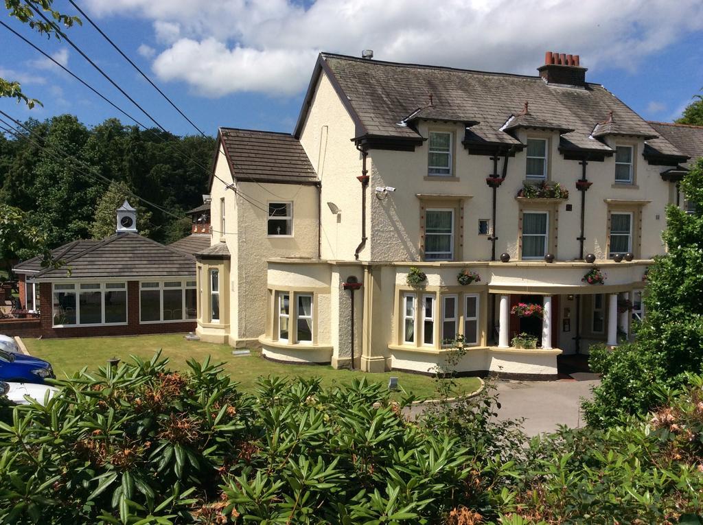 Briars Hall Hotel Burscough Екстер'єр фото